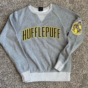 Hufflepuff Crewneck Sweatshirt | Universal Studios Wizarding World | Size XS